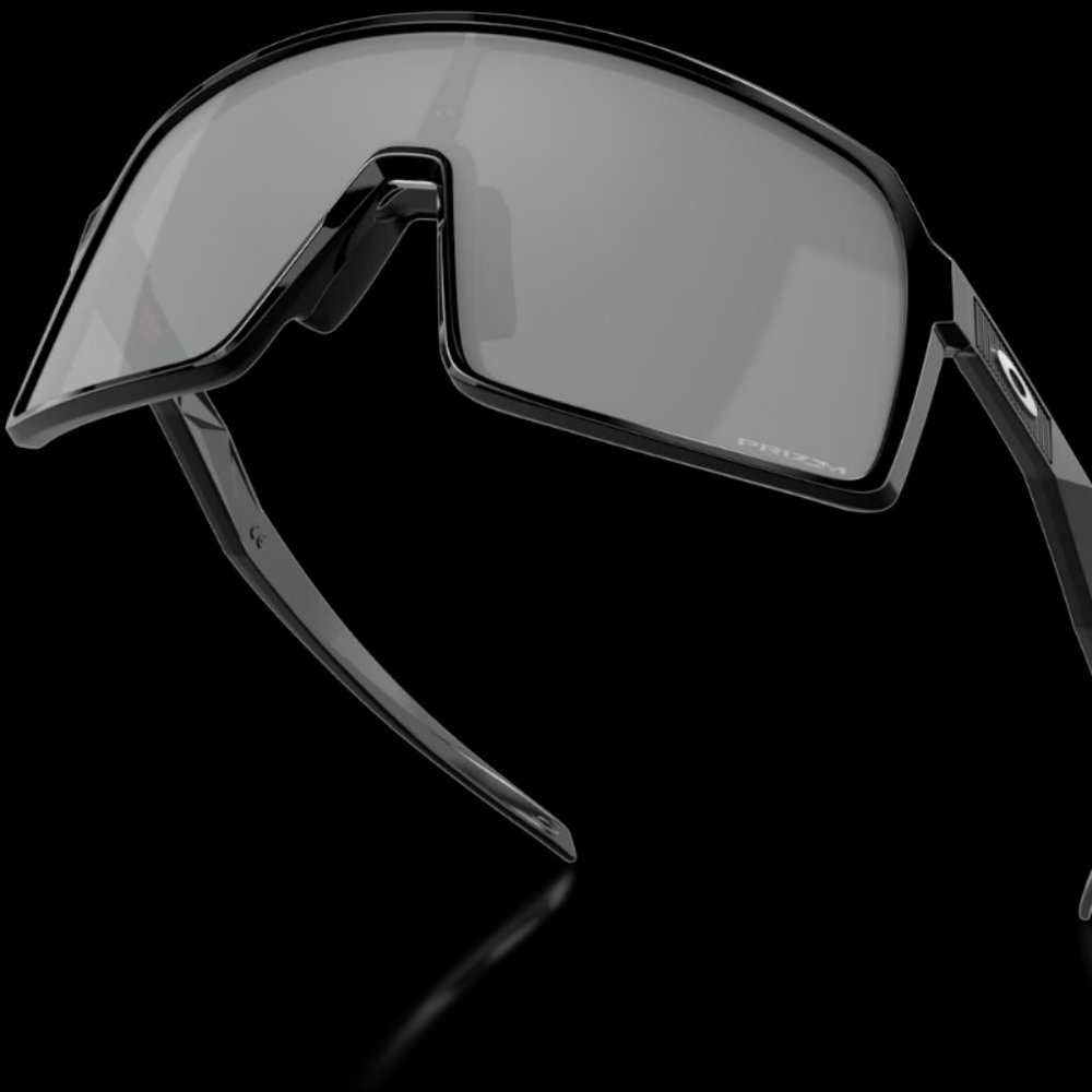 Oakley Sutros
